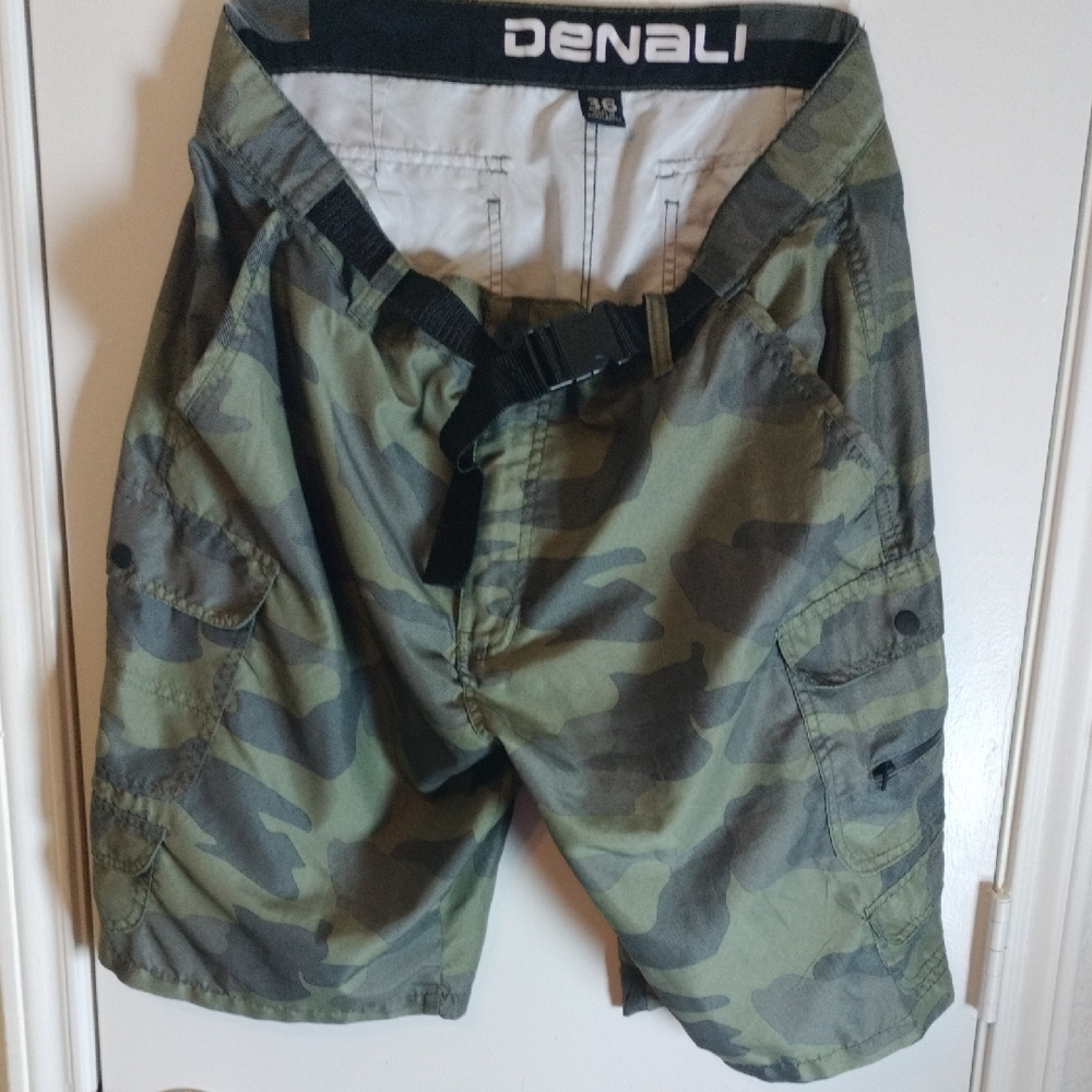Men's Camouflage Cargo Shorts